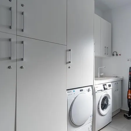 Bonita Con Piscina- Cerca De Playa De La Barrosa *